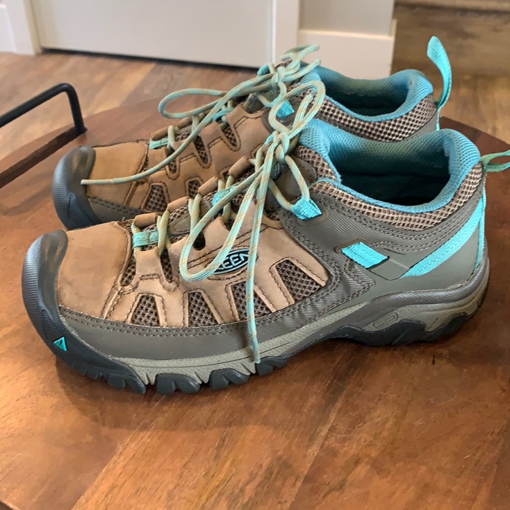 Women’s keen targhee vent hiking boots sz 8